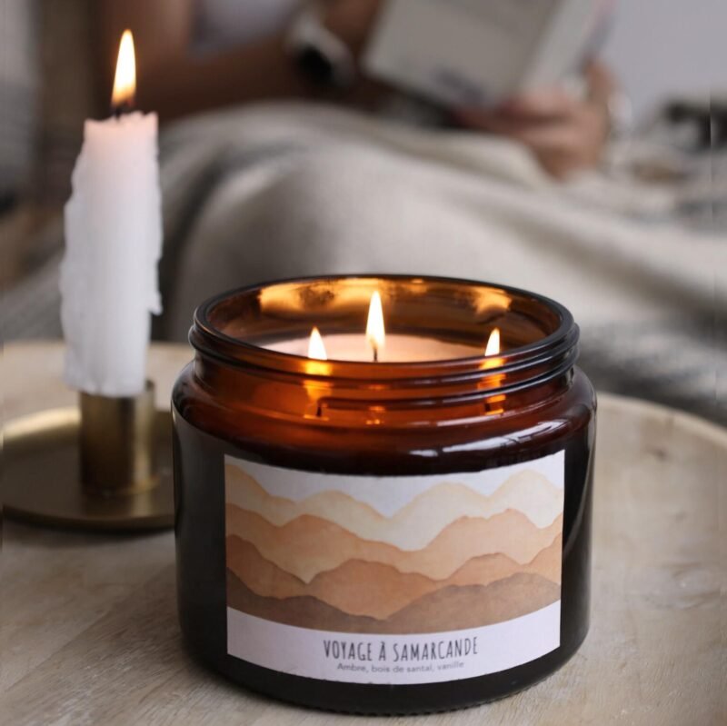 Bougie parfumee Voyage à Samarcande 400g ambiance Bougie parfumée 3 mèches 400g (60h) Voyage à Samarcande