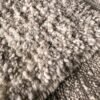 IMG-6149 carré OK Tapis Beni Ouarain chiné taupe/écru à grands losanges écrus