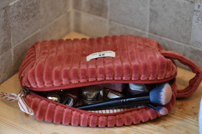 MG1_7255 Trousse de toilette velours côtelé doublure rayée