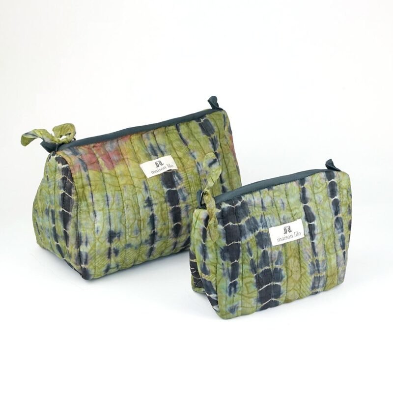 Trousse matelassée en sari de soie upcyclé #2