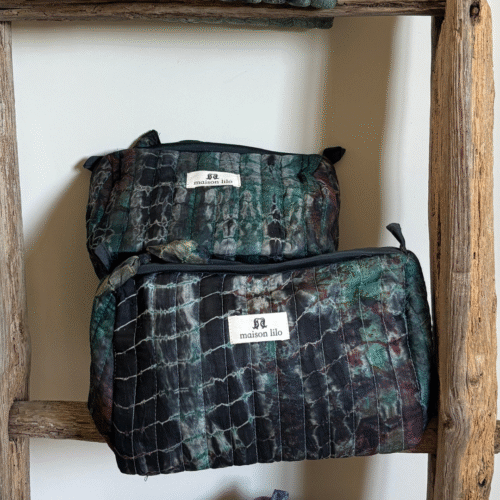 Trousse matelassée en sari de soie upcyclé #3