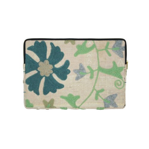 Pochette ordinateur Havana kantha vintage brodé Suzani, coloris doux