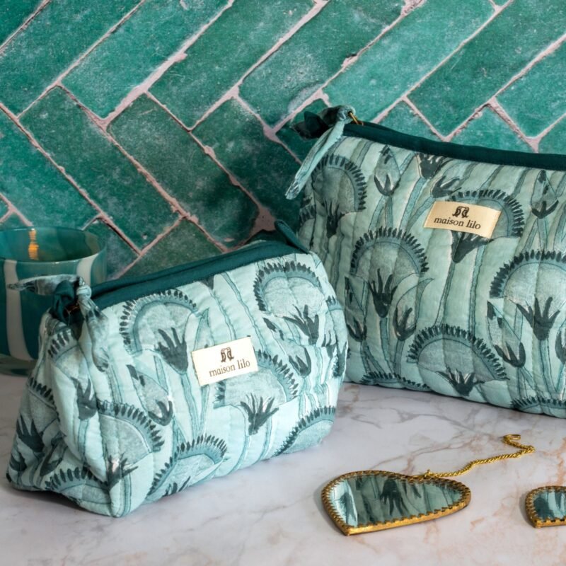 Trousse matelassée imprimée au tampon de bois Papyrus coloris lagon
