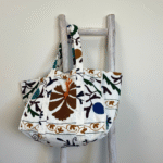 Sac cabas Capri en toile de coton brodée Suzani - pièces uniques - 1