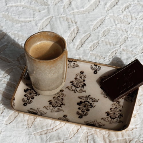 Plateau métal Hoya bordure dorée