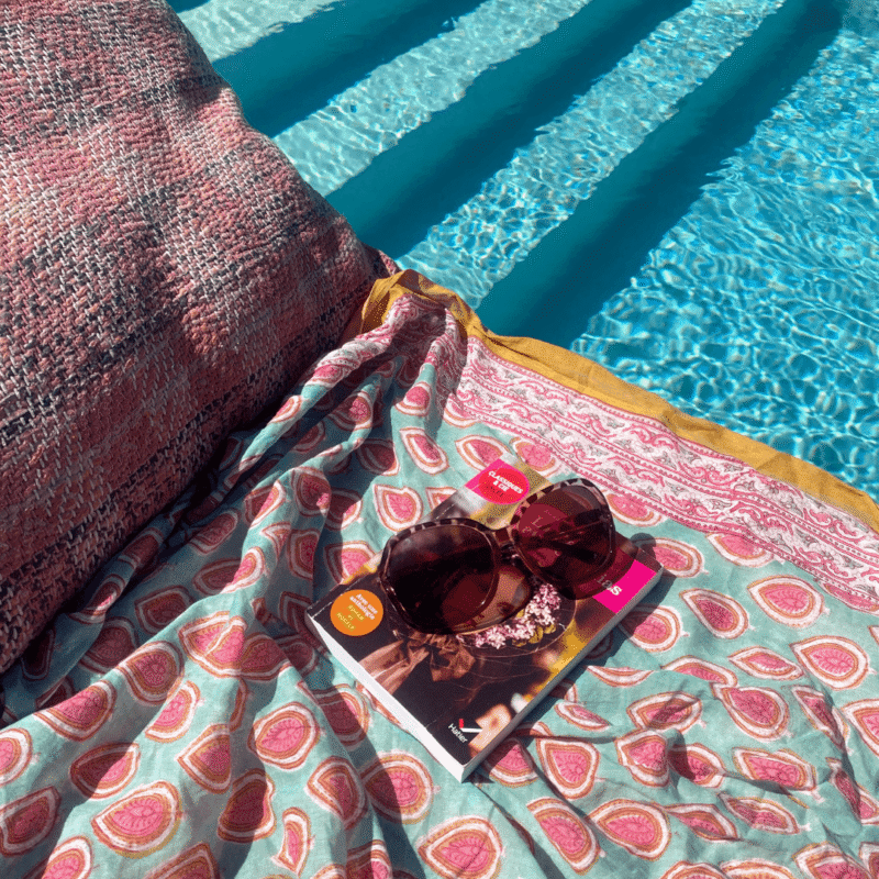 PAR0002-057 Grand foulard-paréo Vitamines en voile de coton imprimé blockprint