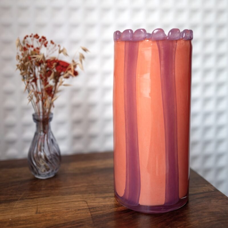 PHP235-3 Vase en verre soufflé rayé goyave et lilas bord perlé